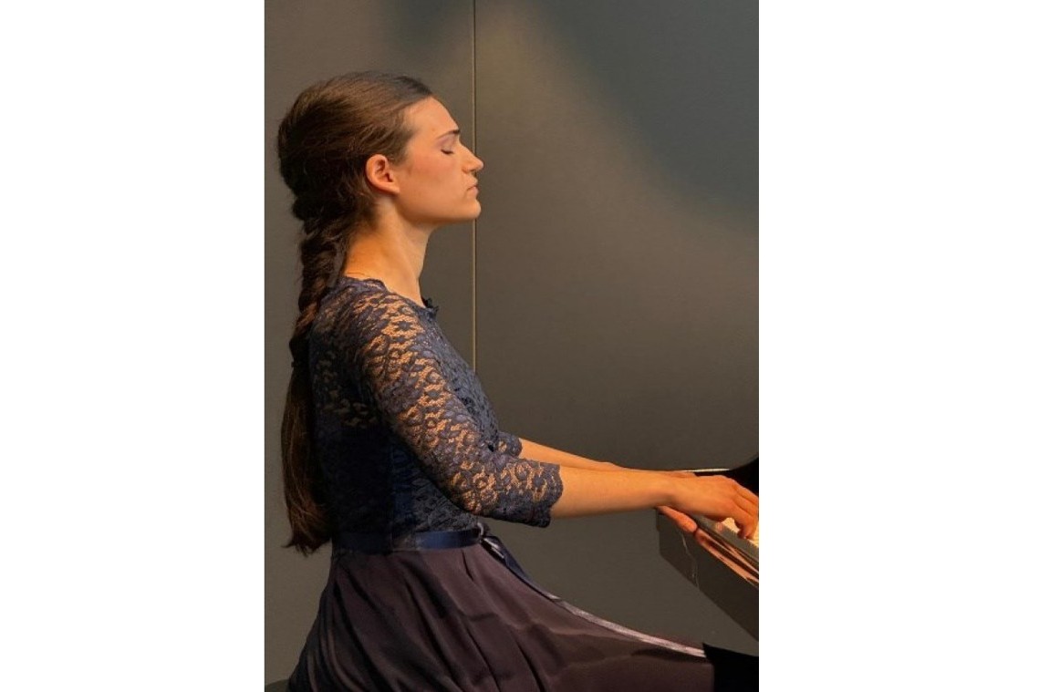 1. Preis für BO erhielt NAEMI ZIMMERMANN